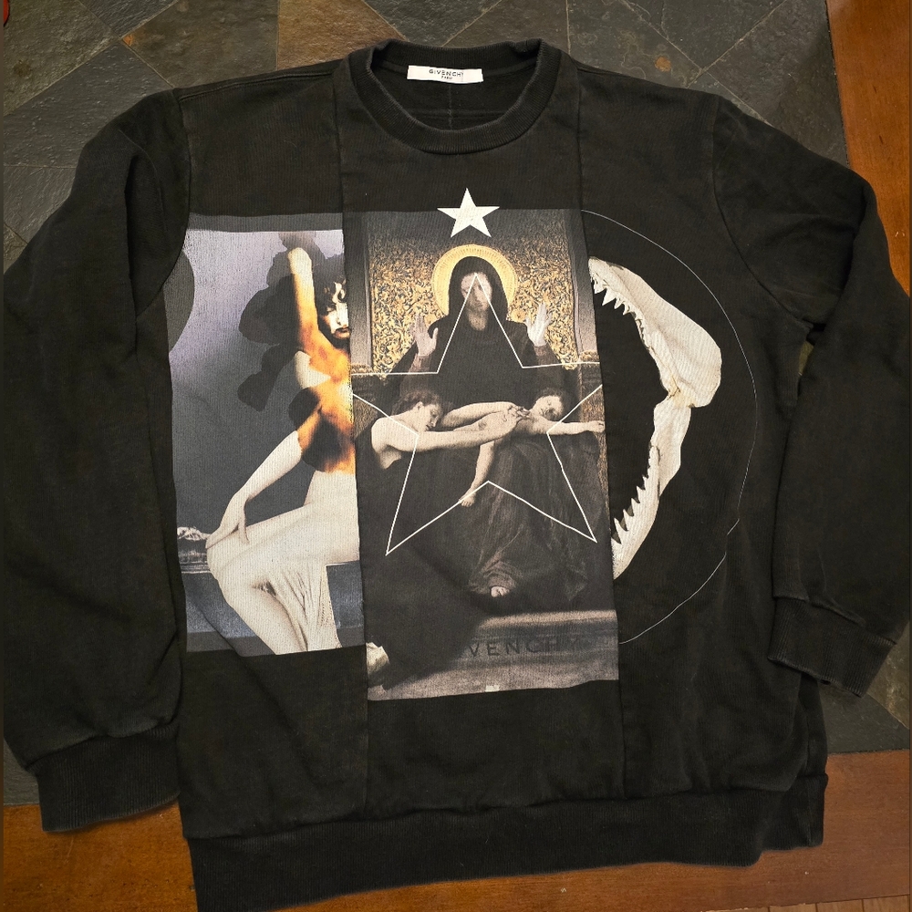 Givenchy sweatshirt